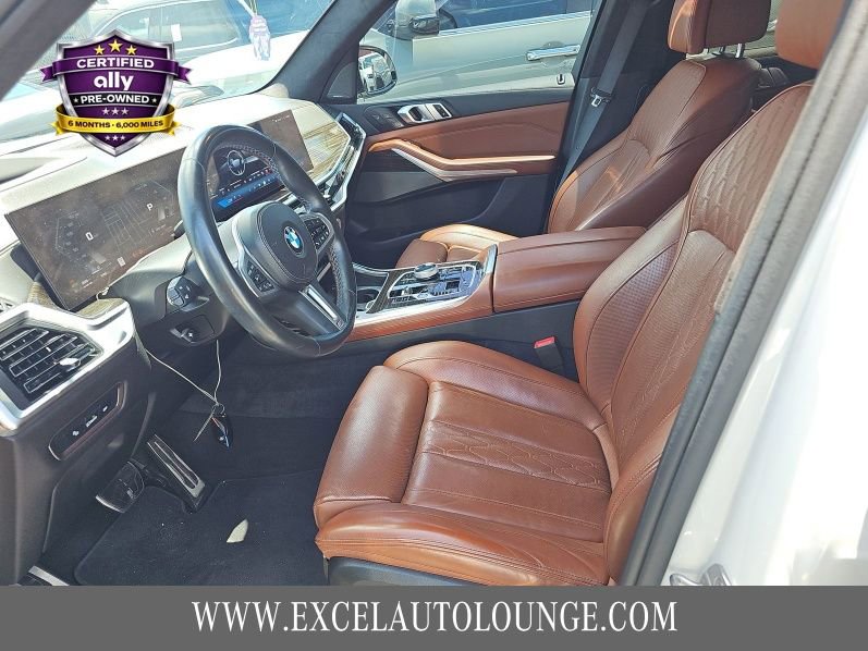 Used 2024 BMW X7 M60i w/ Executive Package AWD/4WD image 11
