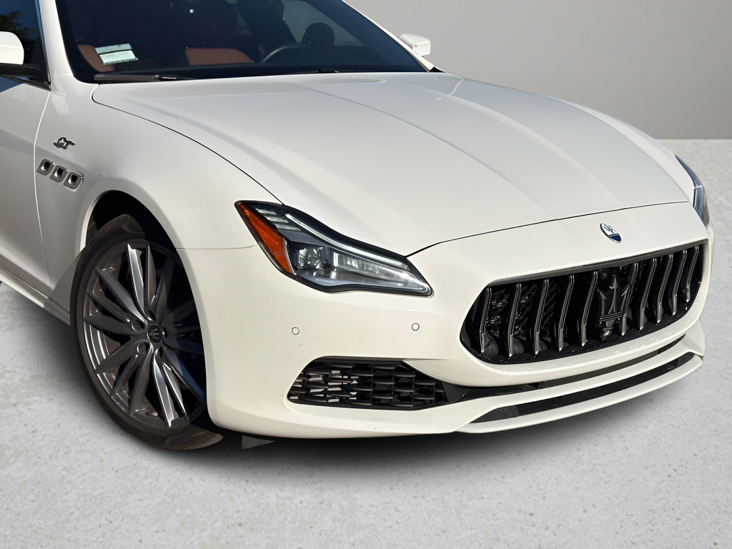 Used 2023 Maserati Quattroporte GT RWD image 27