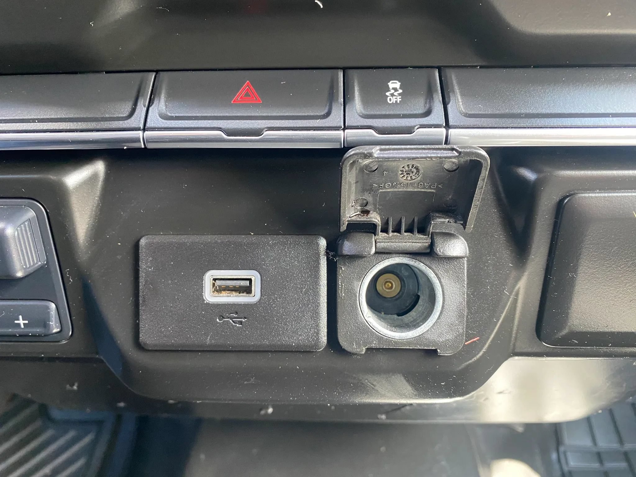 Used 2020 Chevrolet Silverado 1500 W/T w/ Trailering Package AWD/4WD image 15
