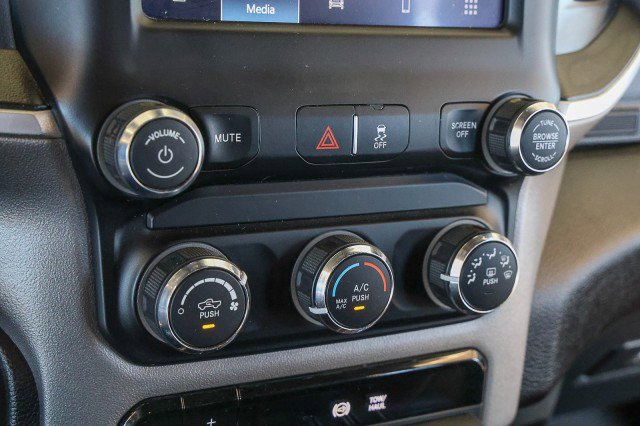 Used 2024 RAM 2500 Big Horn image 19