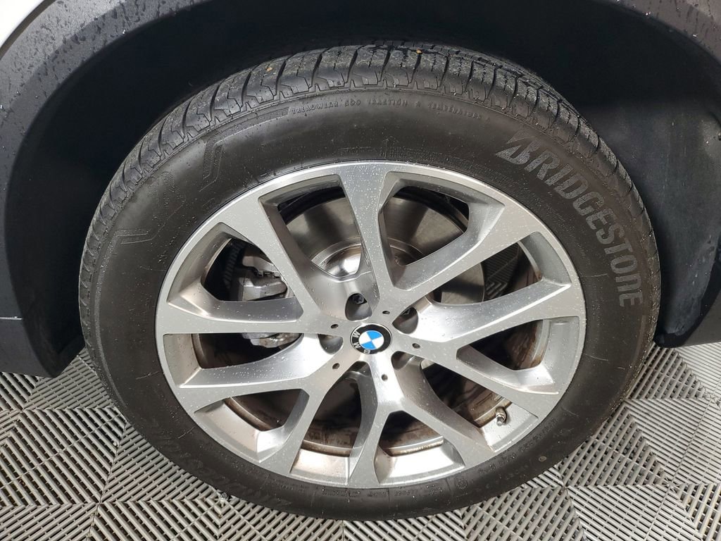 Used 2022 BMW X5 sDrive40i RWD image 12