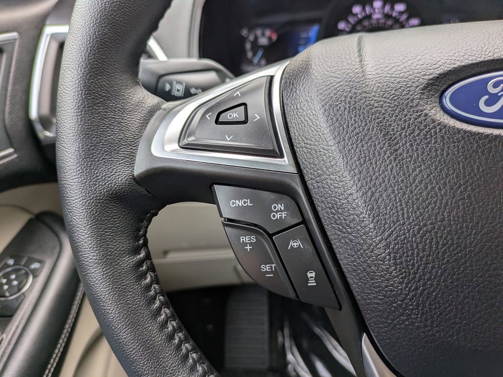 Used 2024 Ford Edge Titanium w/ Equipment Group 301A image 30