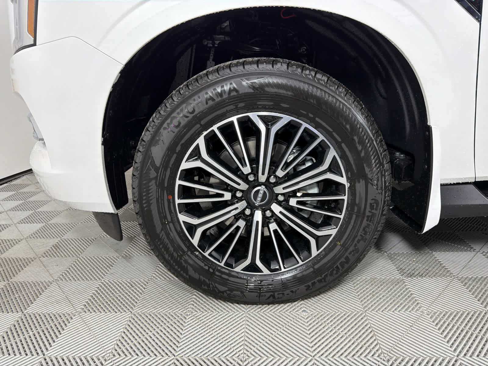 New 2026 Nissan Armada SL w/ Captain's Chari Seat Package image 11