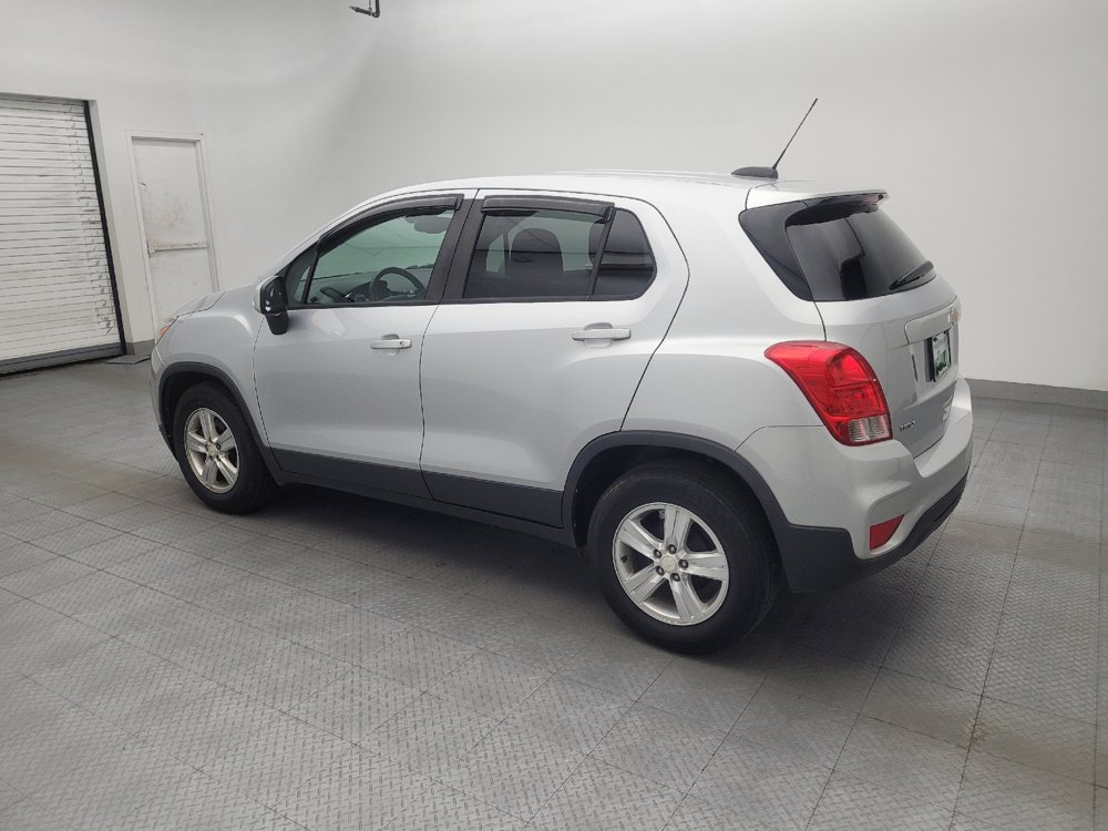 Used 2020 Chevrolet Trax LS w/ Tint and Cruise Package FWD image 3