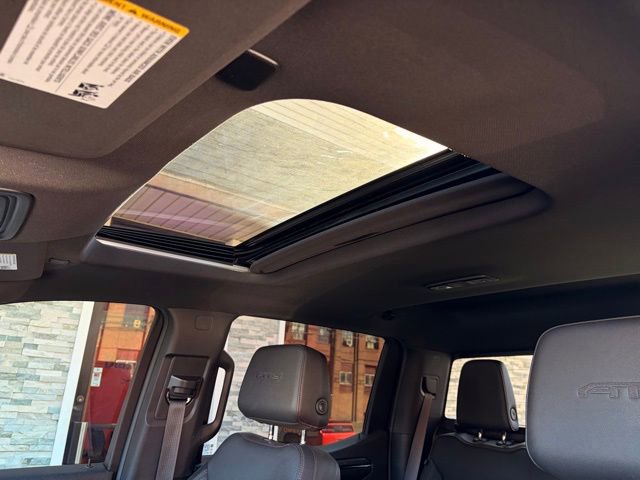 Used 2024 GMC Sierra 1500 AT4 w/ Technology Package AWD/4WD image 38