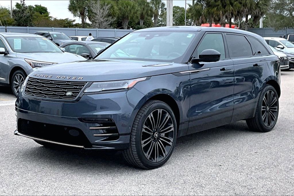 Used 2026 Land Rover Range Rover Velar Autobiography image 9