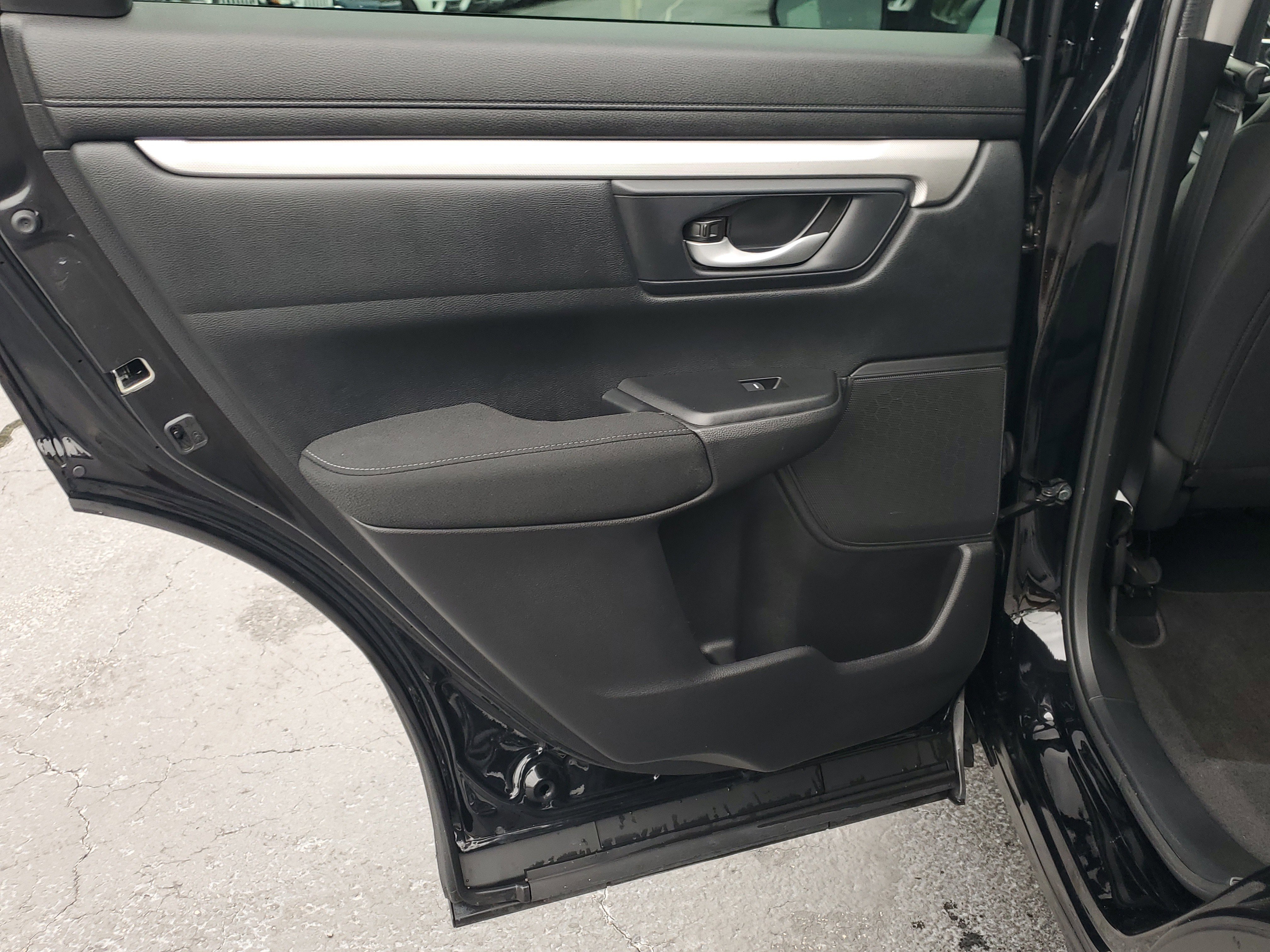 Used 2021 Honda CR-V LX image 11