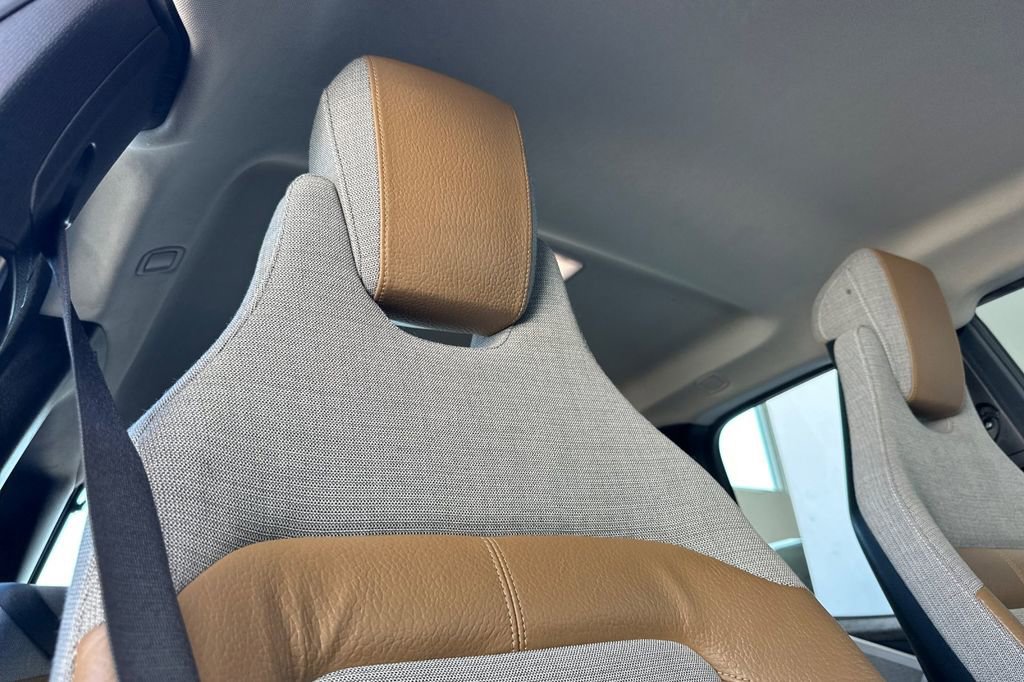 Used 2016 BMW i3 w/ Range Extender image 18