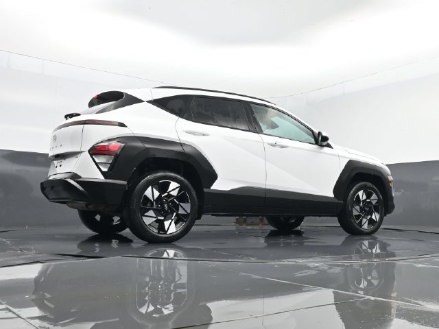 Used 2025 Hyundai Kona SEL AWD/4WD image 24