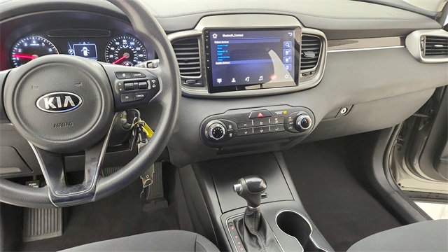 Used 2017 Kia Sorento LX image 22