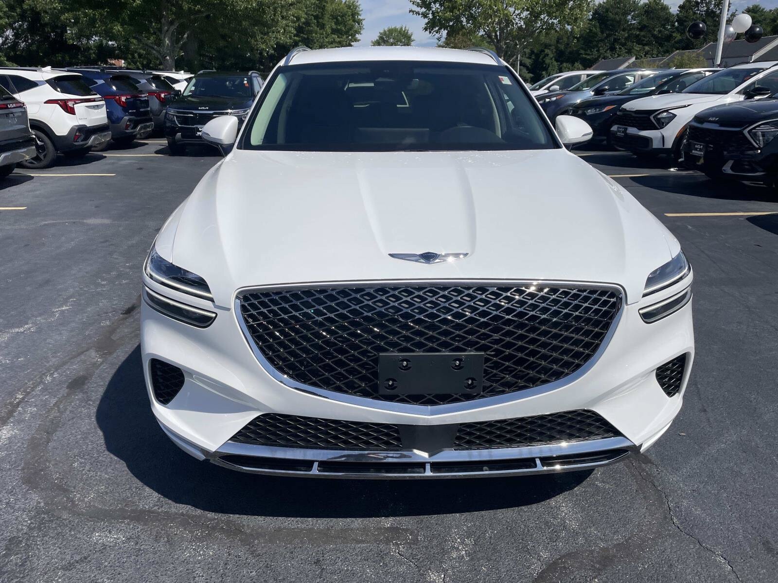 Used 2024 Genesis GV70 2.5T AWD/4WD image 12