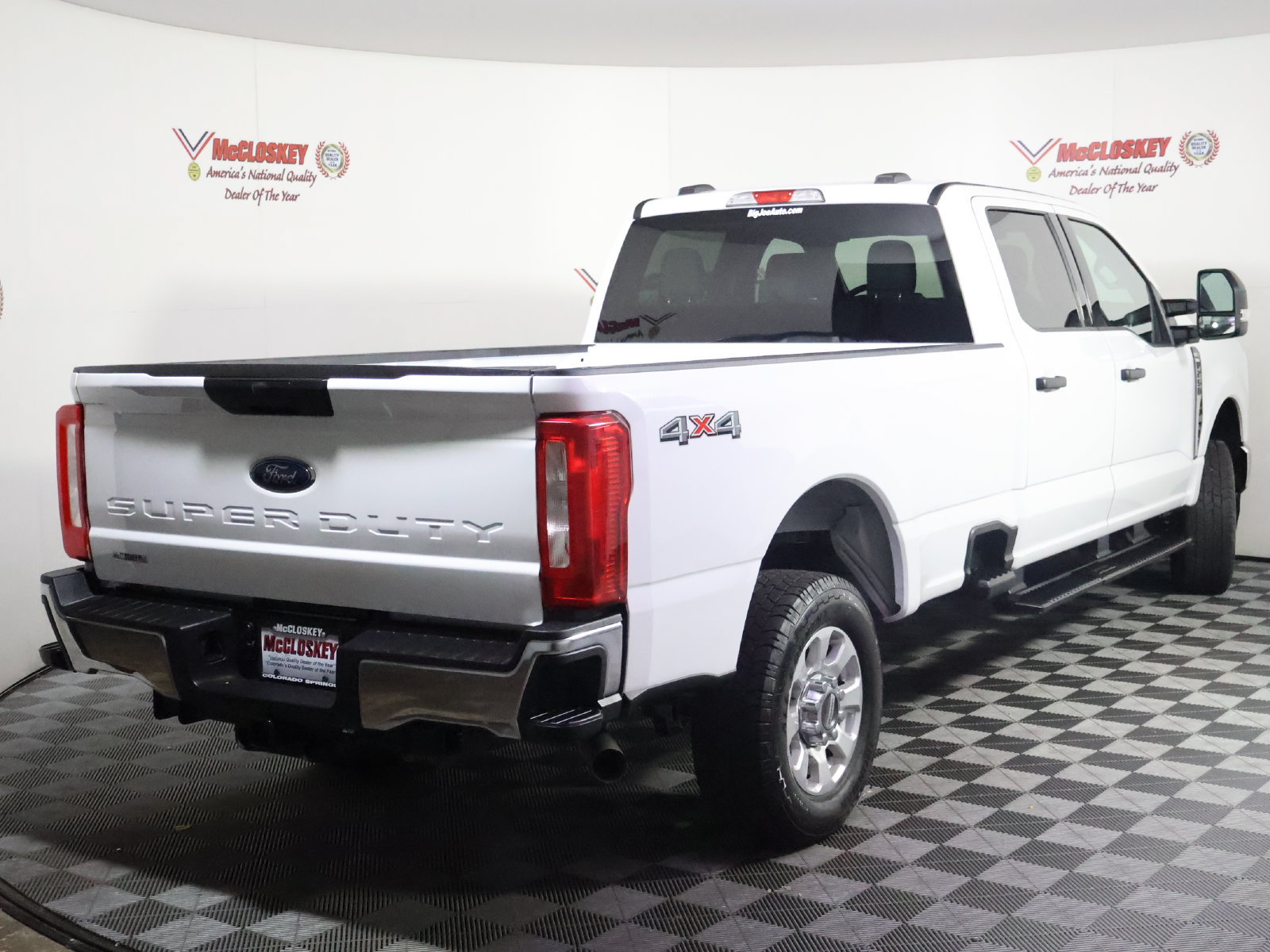 Used 2024 Ford F250 XLT AWD/4WD image 6