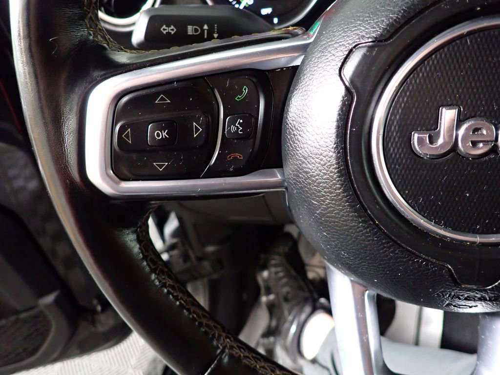Used 2021 Jeep Wrangler Unlimited Sahara image 27