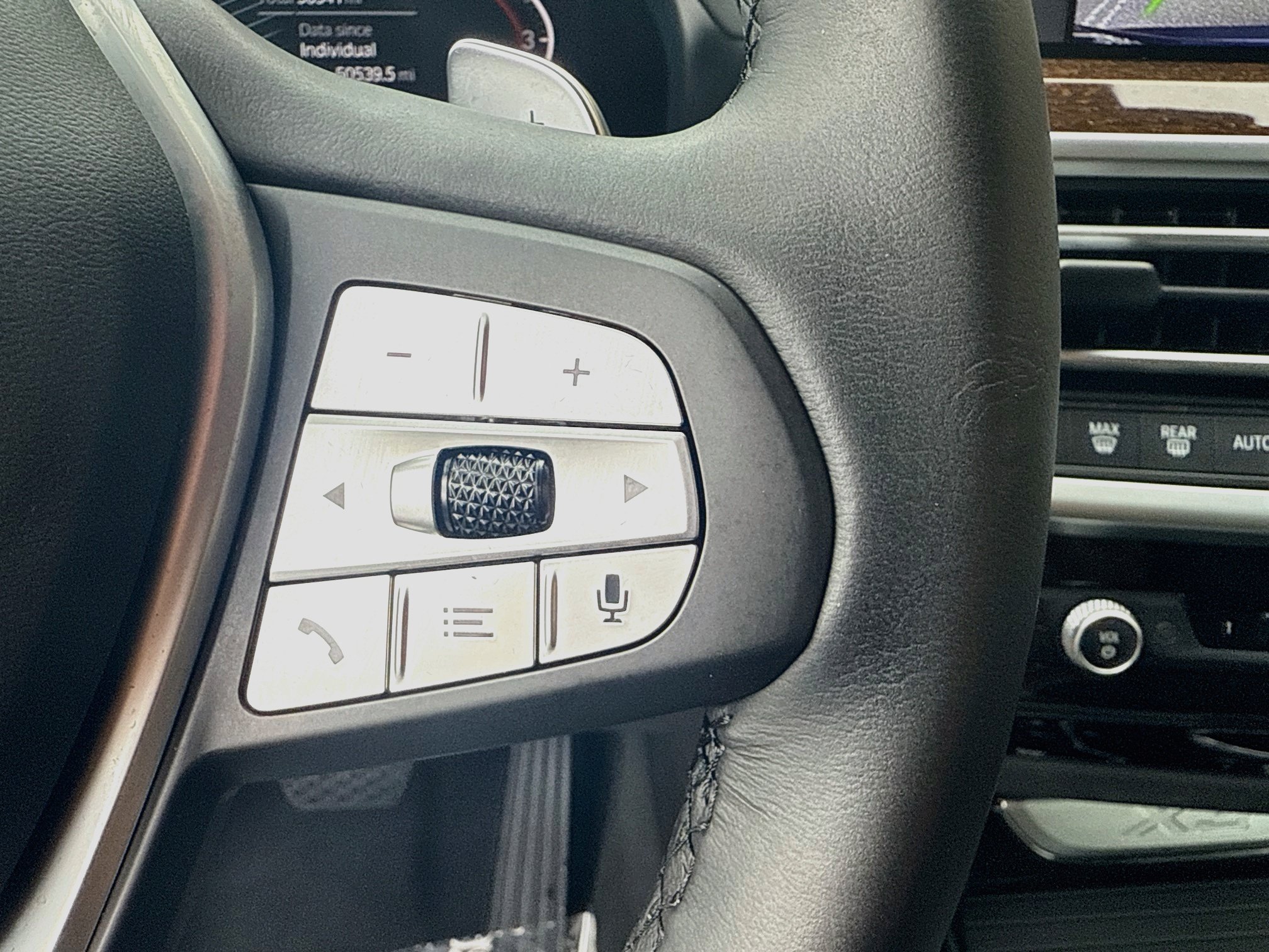 Used 2023 BMW X3 sDrive30i RWD image 37