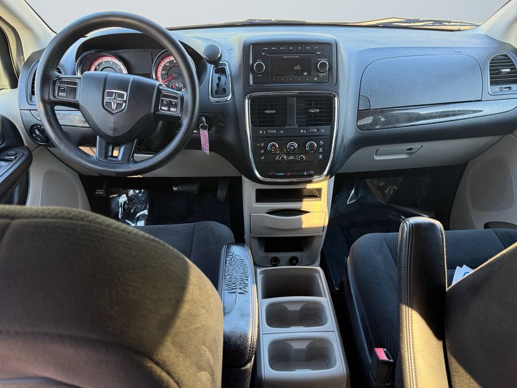 Used 2016 Dodge Grand Caravan SE w/ Quick Order Package 29E SE FWD image 10