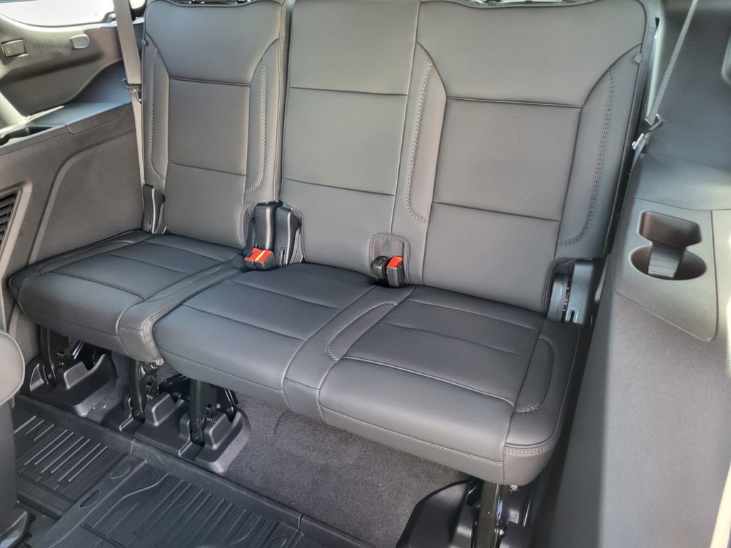 New 2026 GMC Yukon Denali w/ Sun & Power Step Package image 12