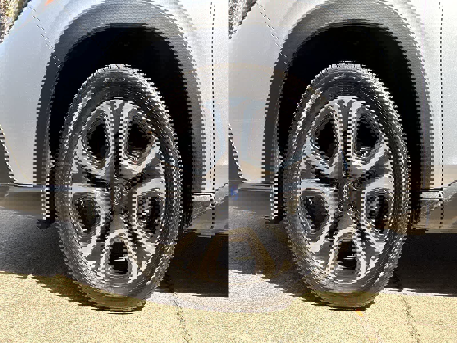 Used 2025 Subaru Ascent Touring w/ Popular Package #2 image 20