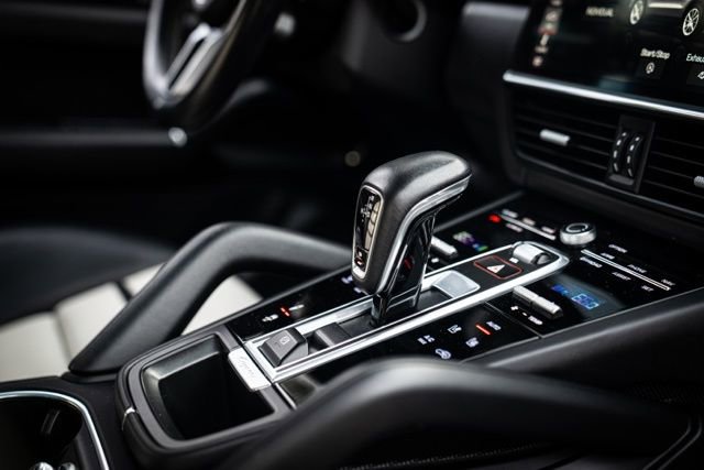 Used 2021 Porsche Cayenne GTS image 34