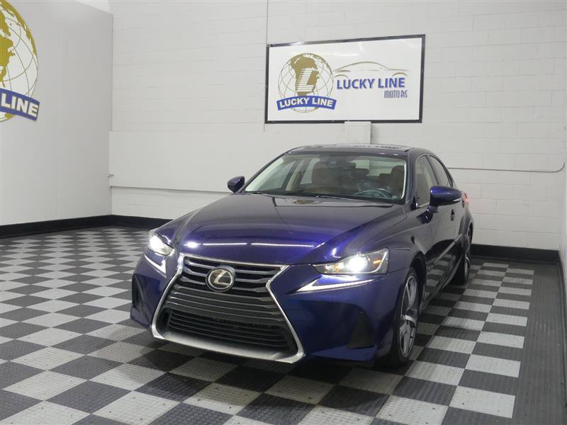 Used 2017 Lexus IS 300 AWD w/ Premium Package image 4