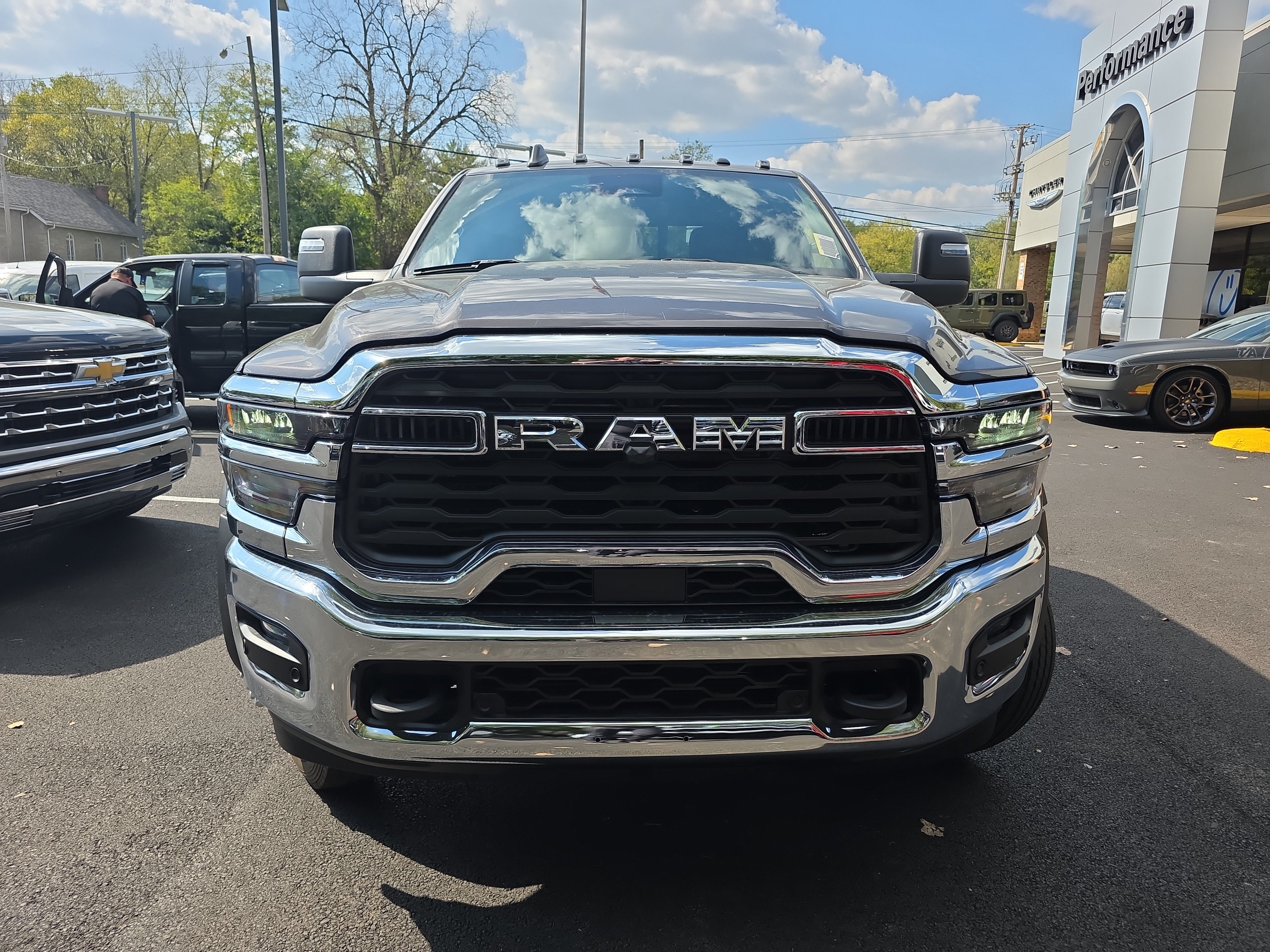 New 2026 RAM 5500 Tradesman AWD/4WD image 17