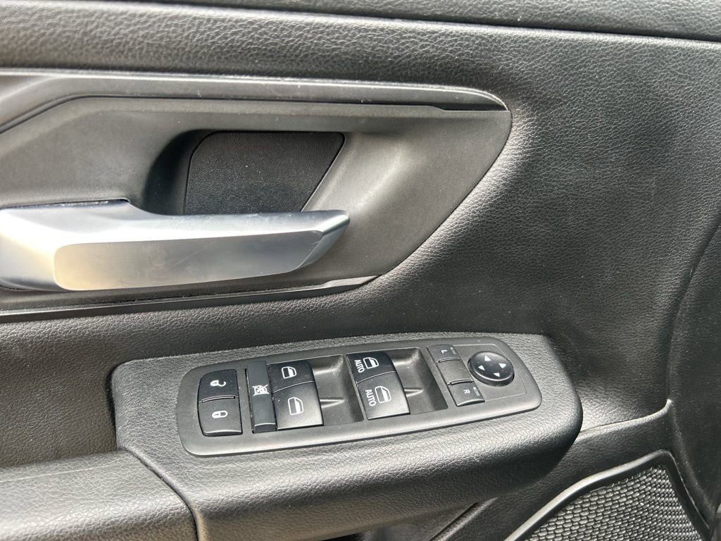 Used 2019 RAM 1500 Tradesman image 16