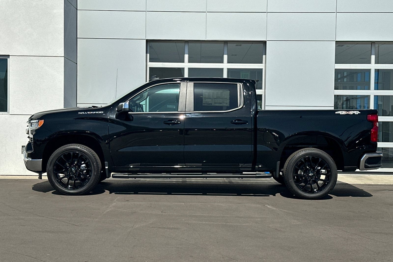 New 2026 Chevrolet Silverado 1500 LT AWD/4WD image 7
