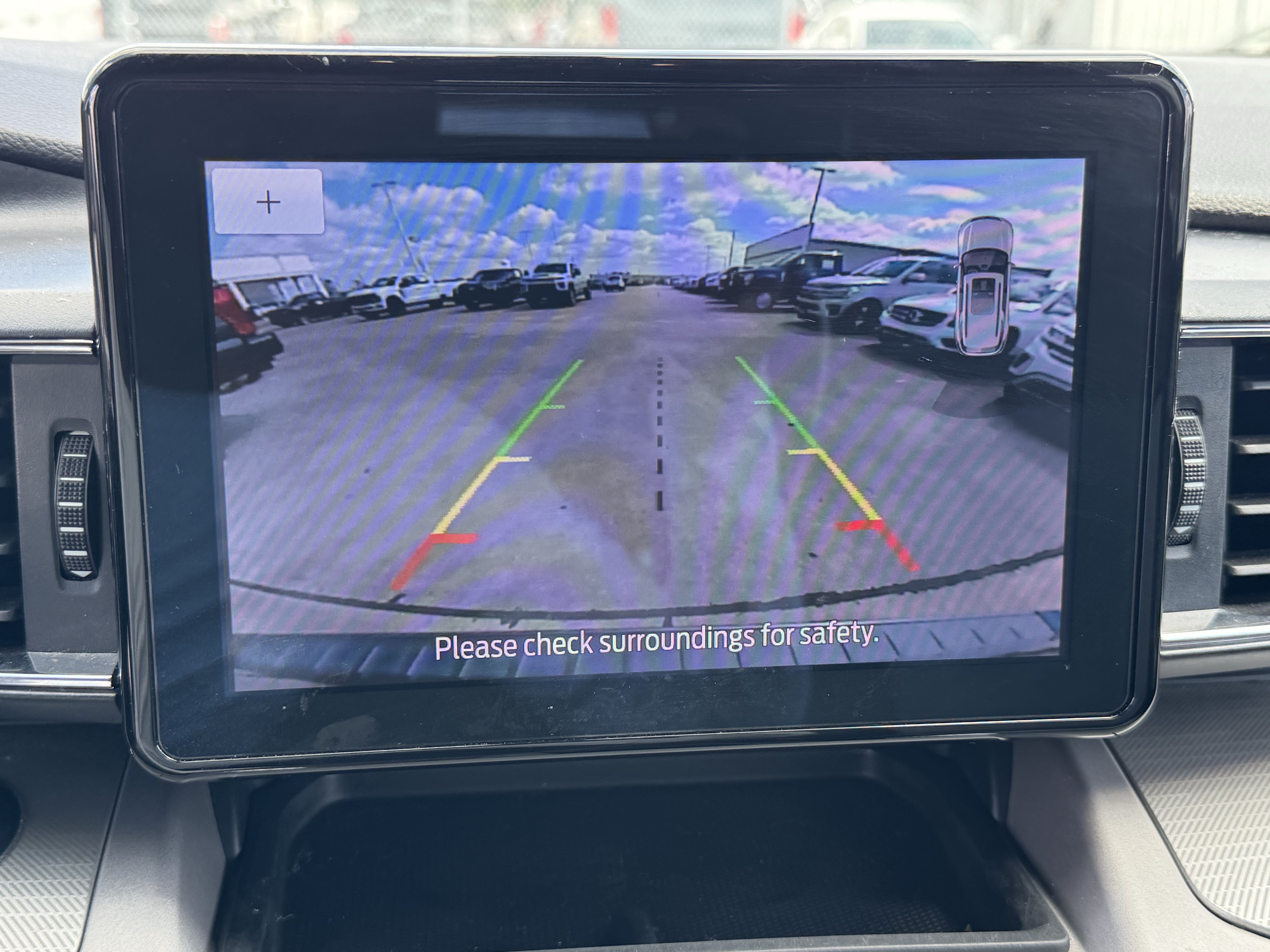 Used 2023 Ford Explorer XLT w/ Equipment Group 202A RWD image 24