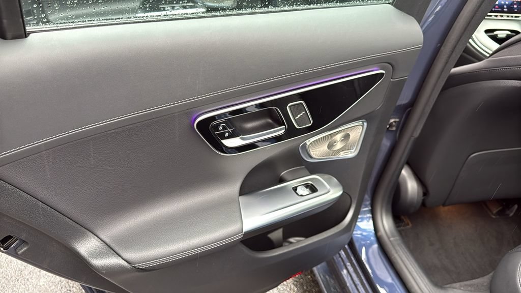 Used 2024 Mercedes-Benz C 300 Sedan image 22