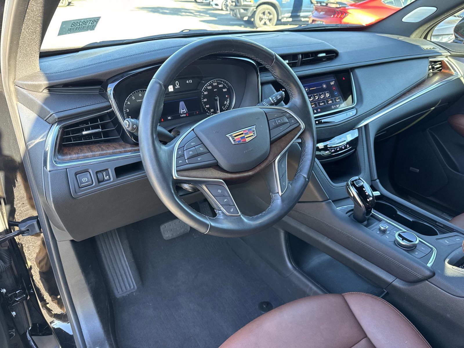 Used 2024 Cadillac XT5 Premium Luxury image 23