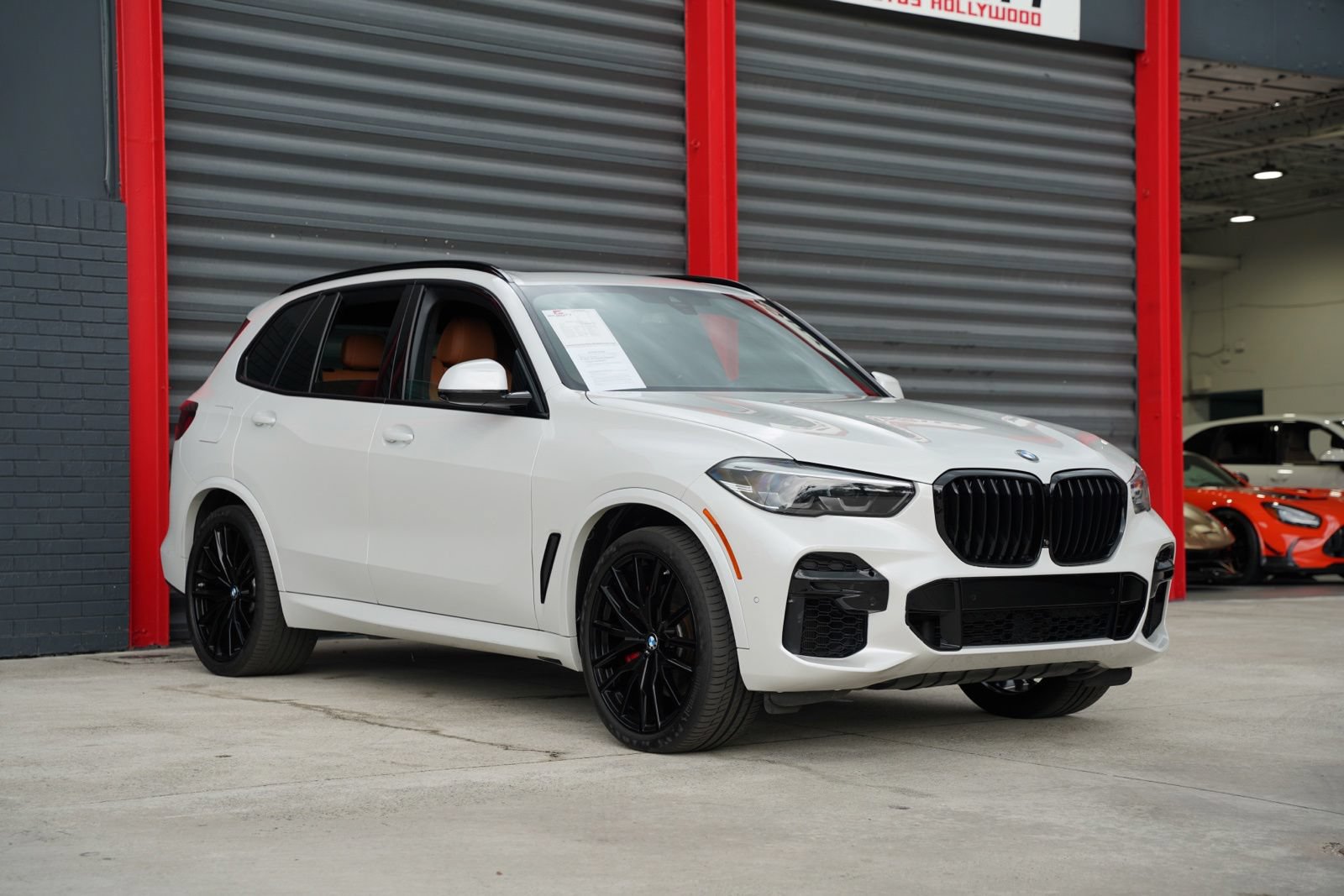 Used 2022 BMW X5 sDrive40i w/ M Sport Package RWD image 6