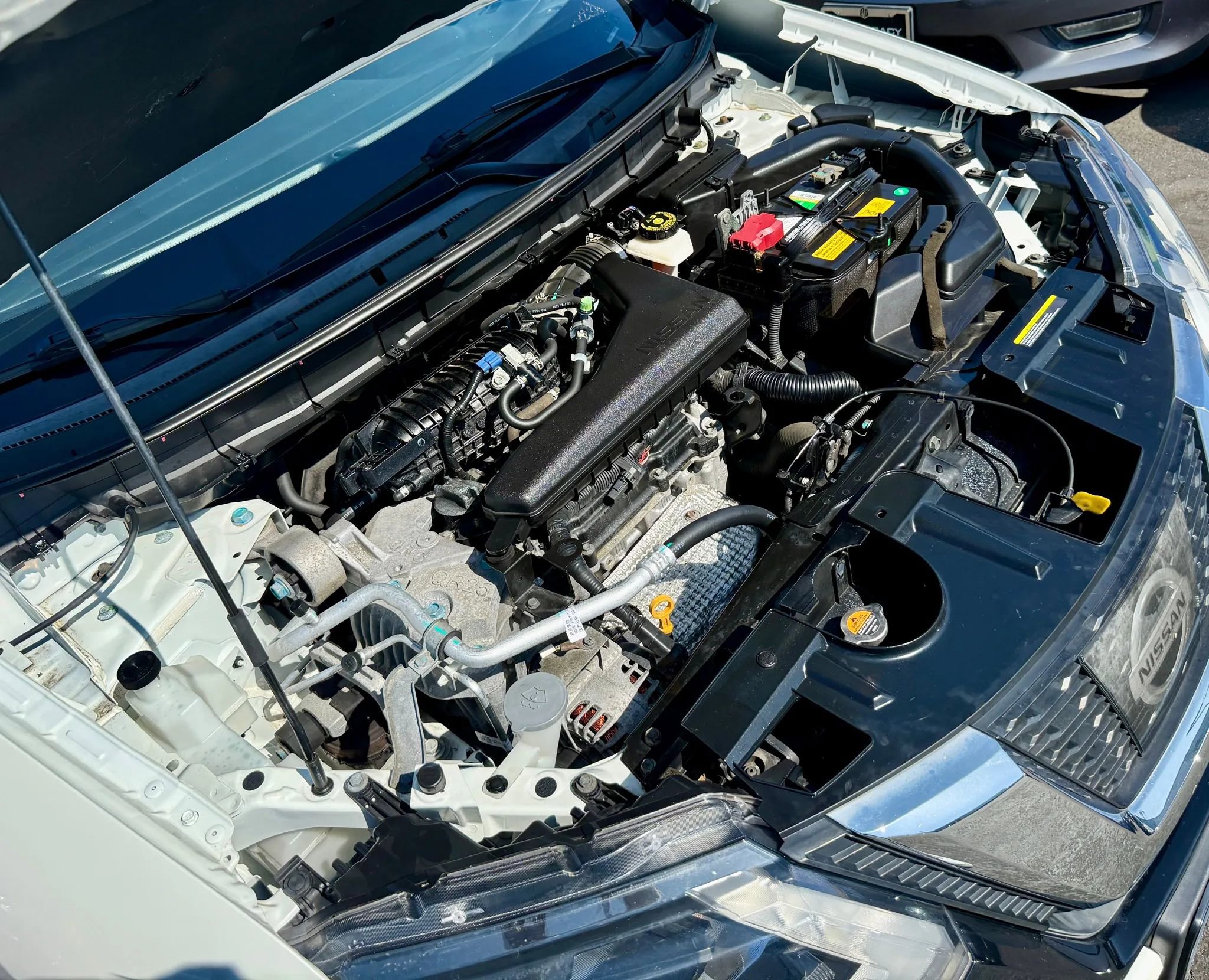 Used 2017 Nissan Rogue SV image 28