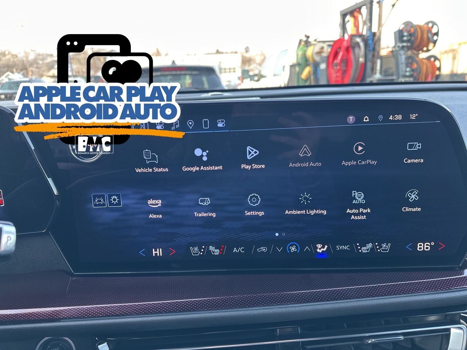 Used 2024 Chevrolet Traverse RS AWD/4WD image 59