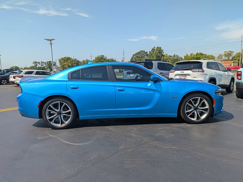Used 2016 Dodge Charger R/T RWD image 7