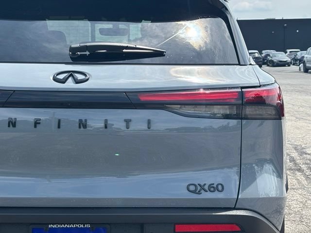 Used 2025 INFINITI QX60 Luxe w/ Black Edition AWD/4WD image 5