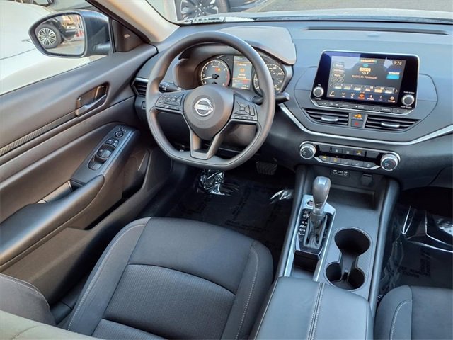Certified 2025 Nissan Altima 2.5 S image 28