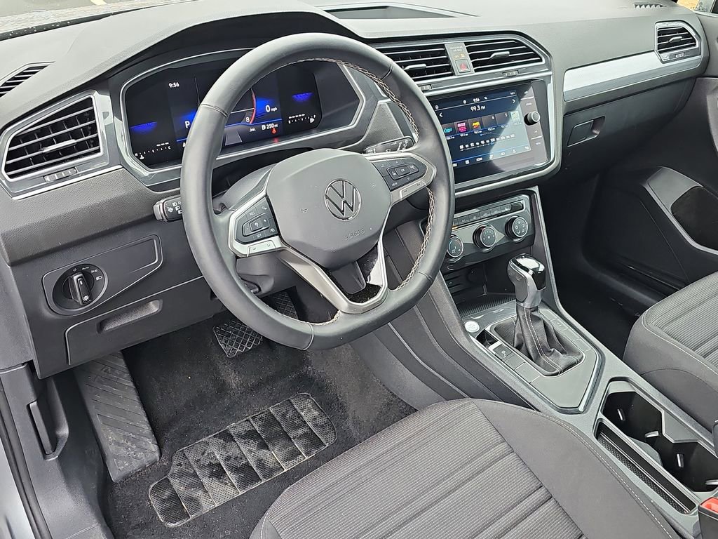 Used 2024 Volkswagen Tiguan S image 17