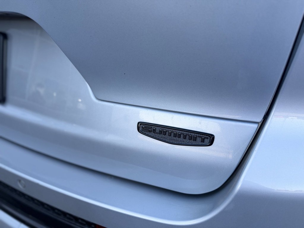 Used 2023 Jeep Grand Cherokee L Summit image 8