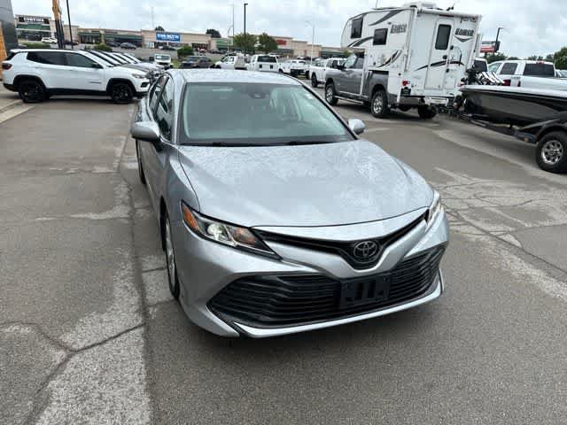Used 2019 Toyota Camry LE FWD image 25