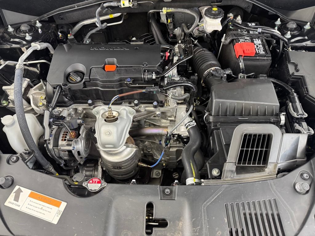 Certified 2025 Honda HR-V Sport image 19