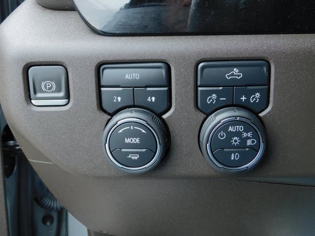 Used 2023 Chevrolet Silverado 1500 RST w/ Convenience Package II image 34