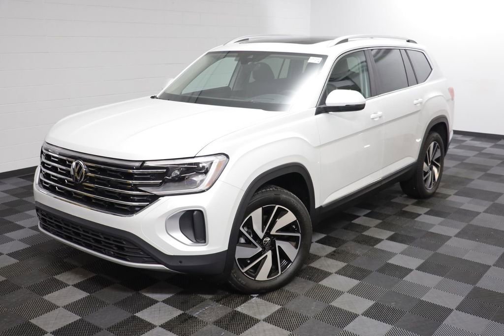 New 2026 Volkswagen Atlas SEL AWD/4WD image 2