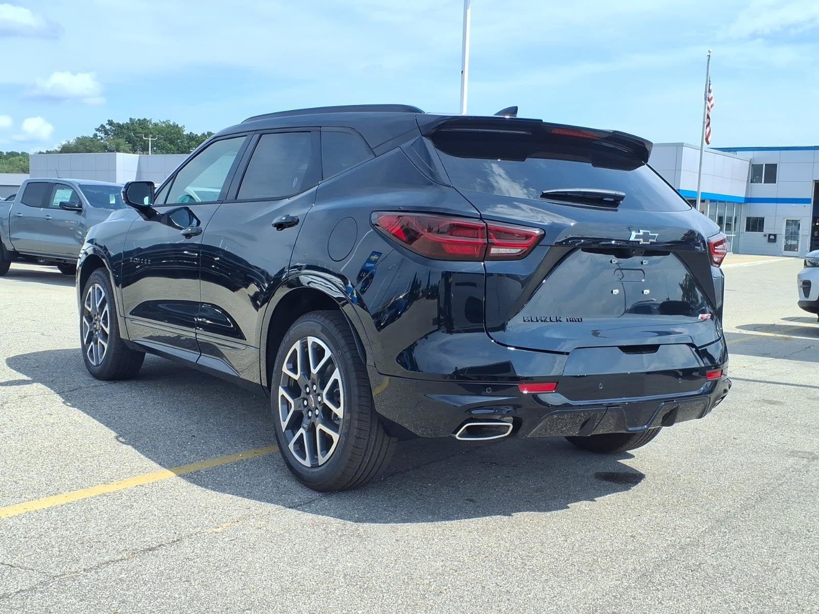 New 2026 Chevrolet Blazer RS w/ Driver Confidence II Package AWD/4WD image 17