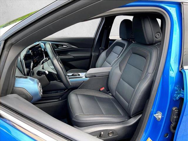 Certified 2024 Chevrolet Equinox EV LT w/ LPO, Trailering Package FWD image 27