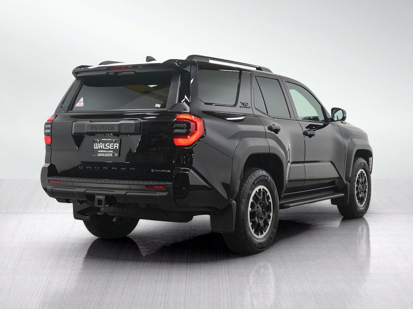 Used 2026 Toyota 4Runner TRD Off-Road Premium AWD/4WD image 5
