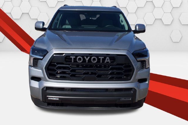 Used 2024 Toyota Sequoia SR5 w/ SR5 Premium Package AWD/4WD image 9