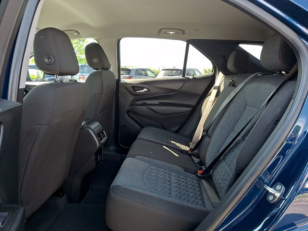 Used 2023 Chevrolet Equinox LT AWD/4WD image 10