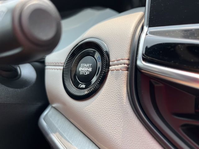 Used 2024 Jeep Compass Limited image 29