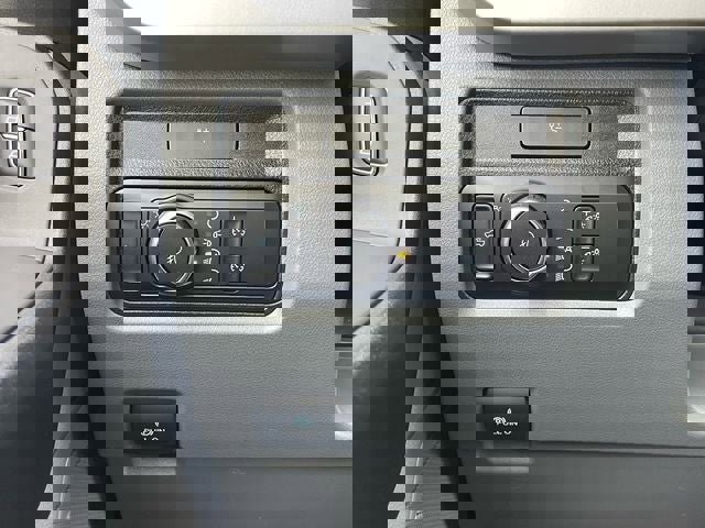 Used 2024 Ford F250 XL w/ XL Driver Assist Package image 23