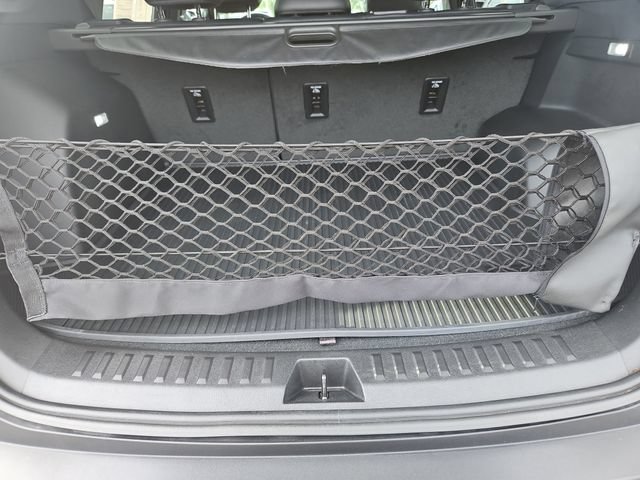 Used 2025 Chevrolet Equinox ACTIV w/ Safety and Technology Package FWD image 23