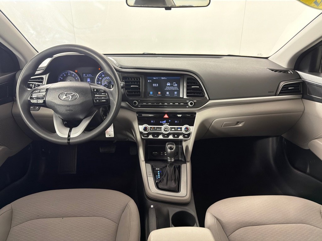 Used 2020 Hyundai Elantra SEL image 23